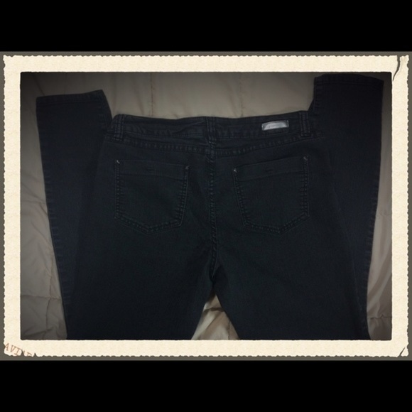 Elle Black Skinny Jeans - Picture 3 of 4